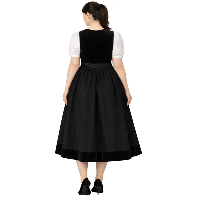 Plus Size Black Velvet Dirndl Dress – Bavarian Midi Tracht for Oktoberfest 2026